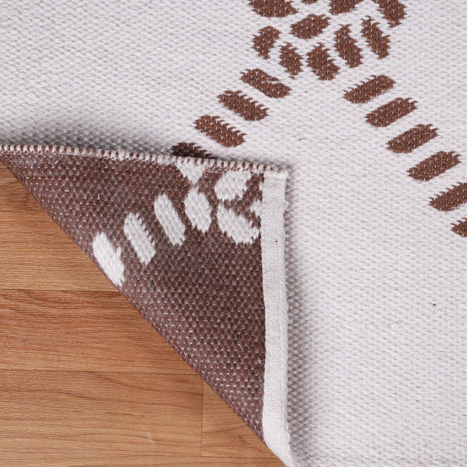 Superior Coastal Geometric Lattice Indoor Outdoor Luxurious Area Rug - Ivory
