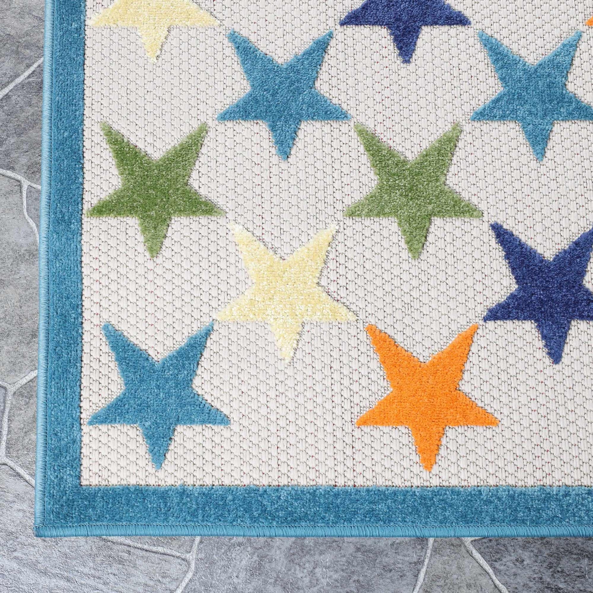Superior Juniper Modern Stars Novelty Indoor/Outdoor Area Rug -Cream