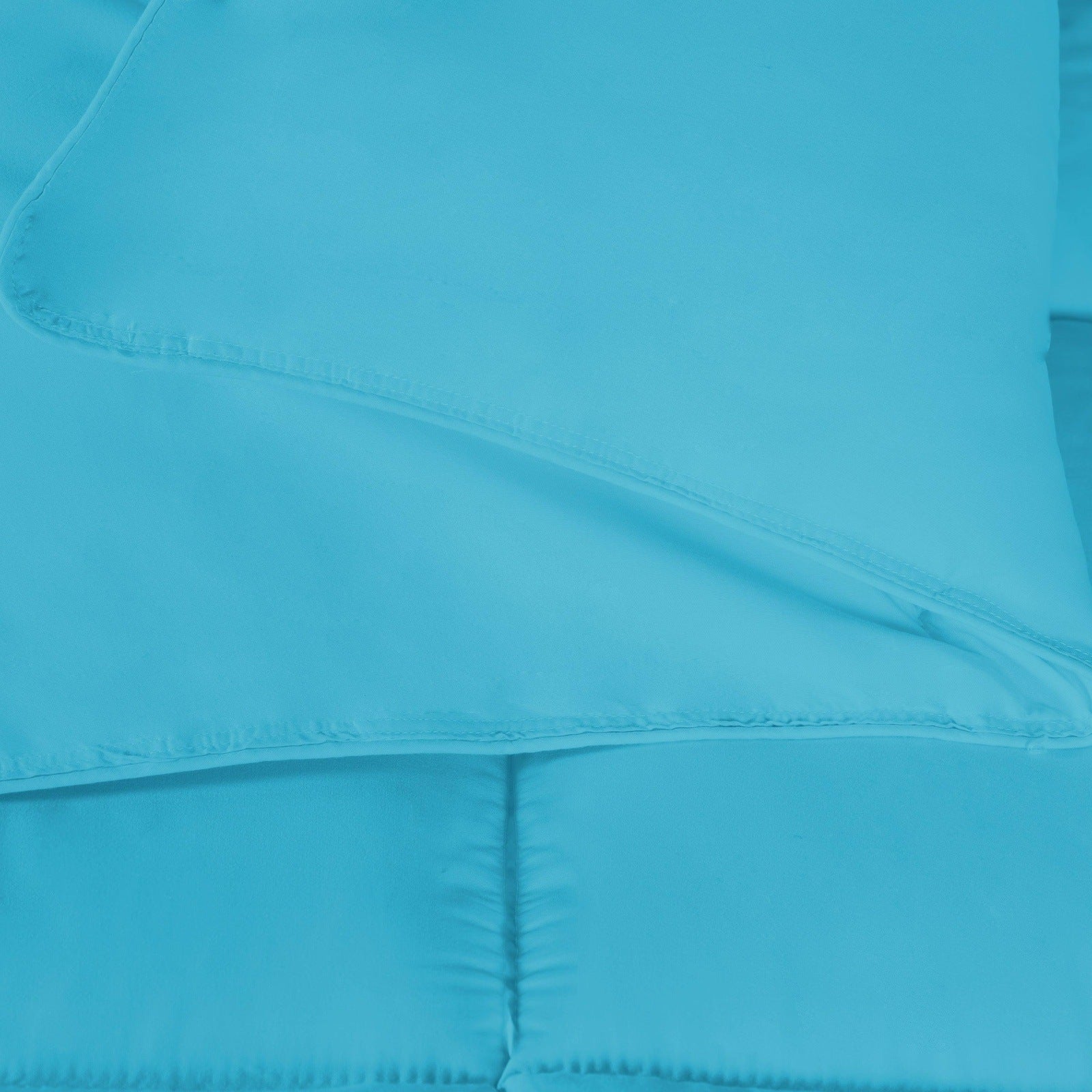 Superior Solid All Season Down Alternative Microfiber Comforter - Winter Blue