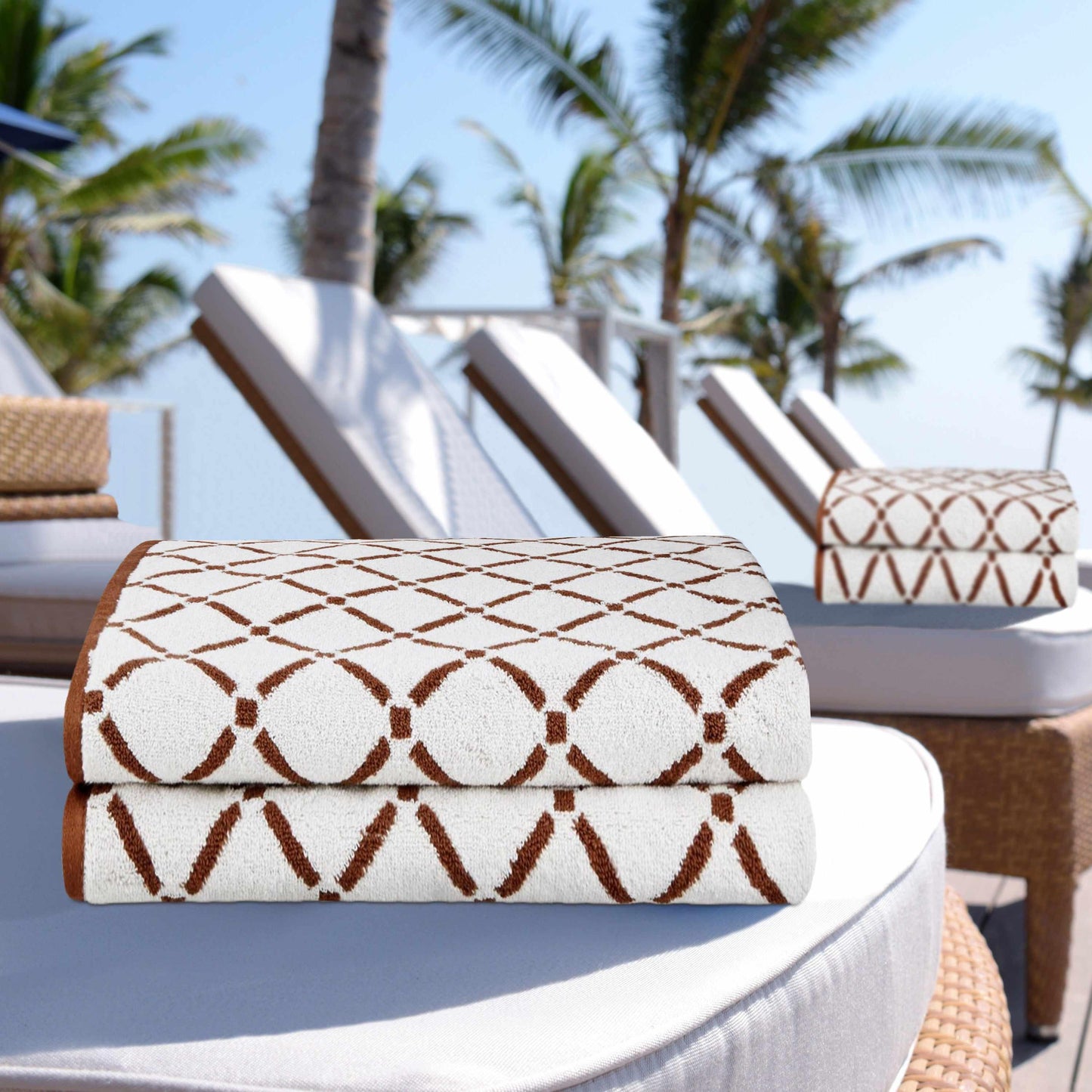 Reversible Diamond Cotton 2-Piece Bath Sheet Set - Chocolate/Cream