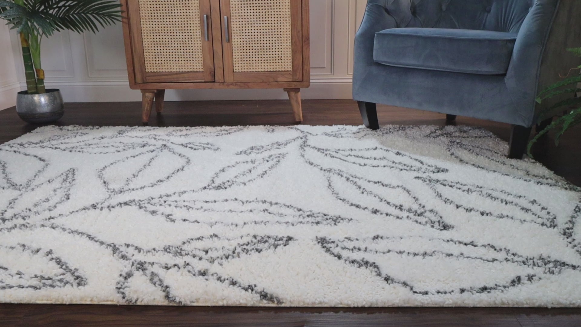 Superior Botanical Indoor Plush Shag Transitional Area Rug