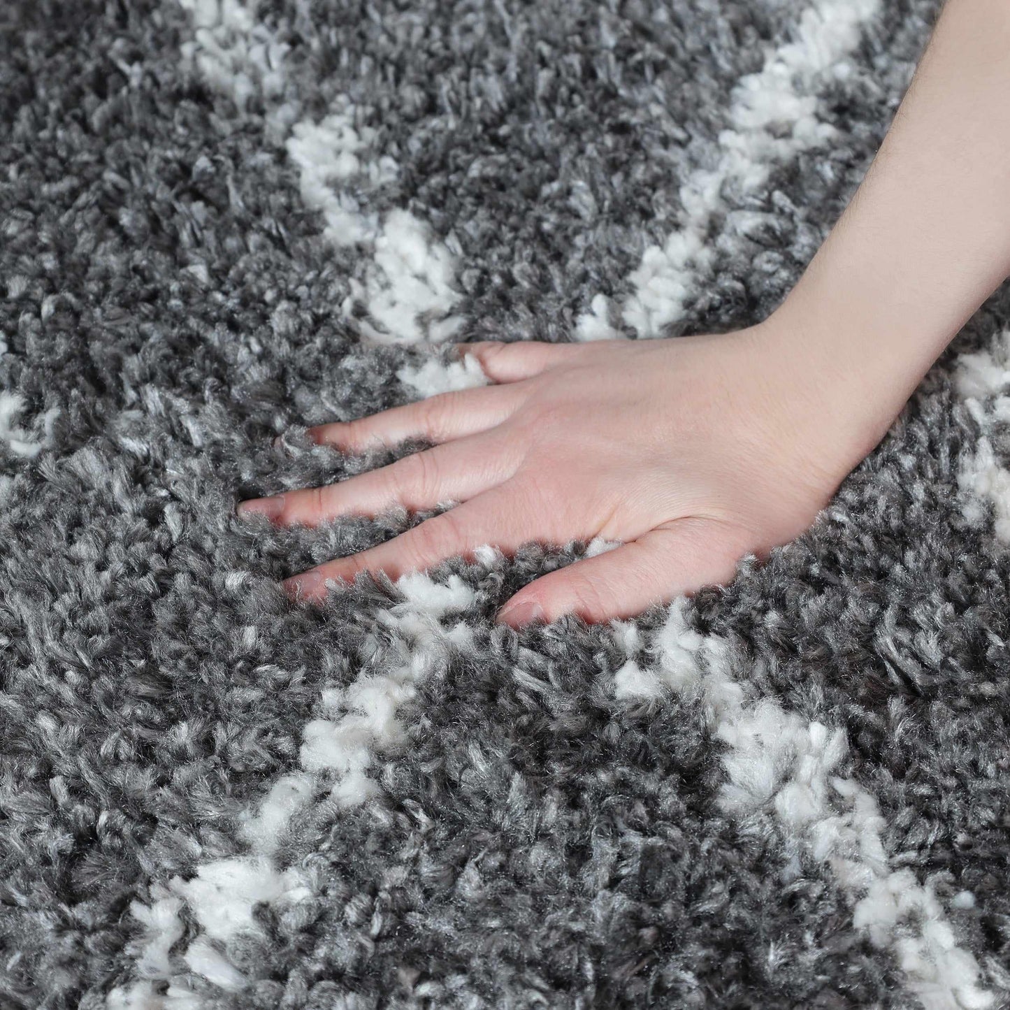 Superior Boho Tribal Geometric Indoor Shag Area Rug with Tassels - Grey-Cream