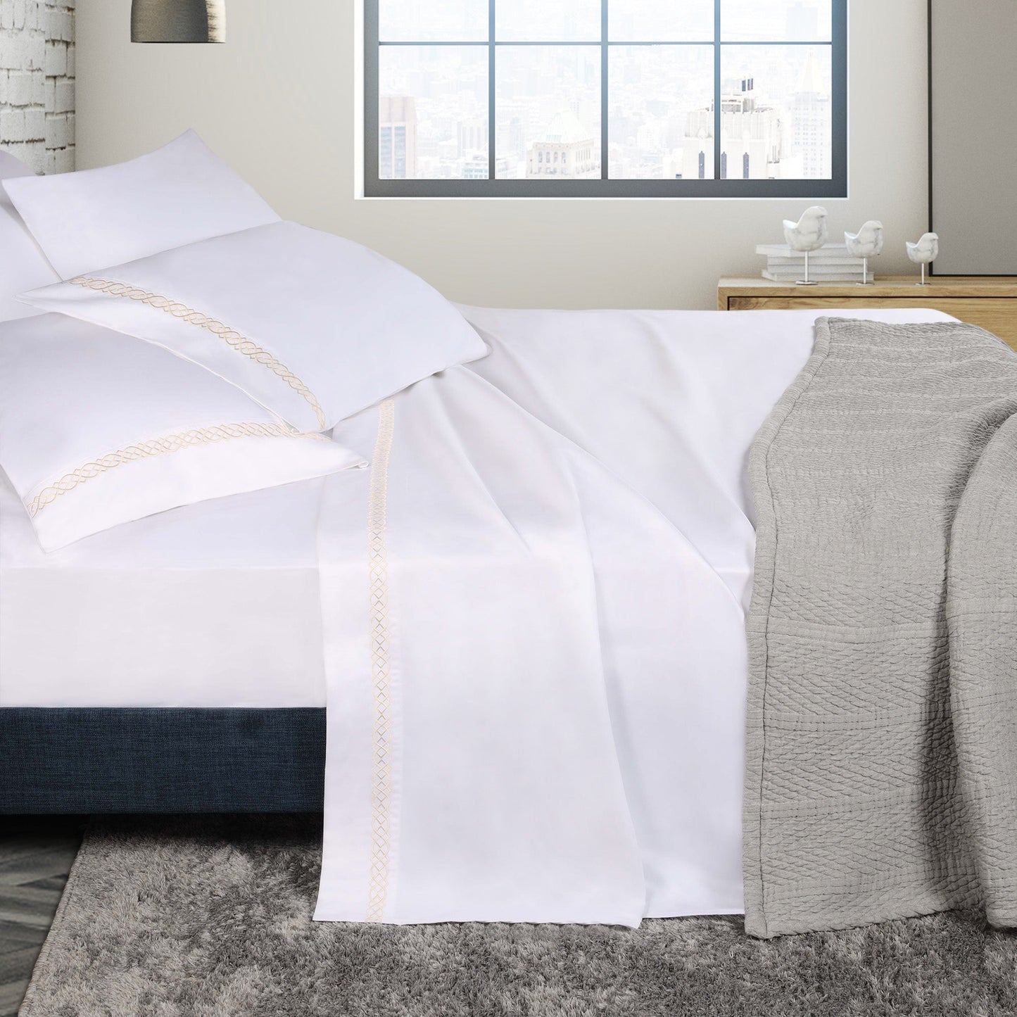 Egyptian Cotton 1000 Thread Count Embroidered Bed Sheet Set - White - Ivory