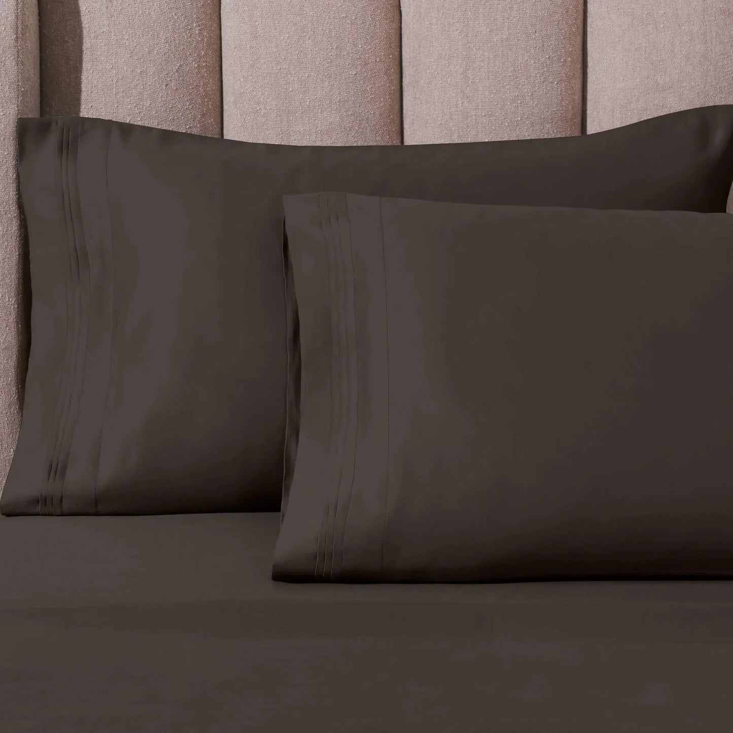 1000 Thread Count Egyptian Cotton Solid Pillowcase Set
