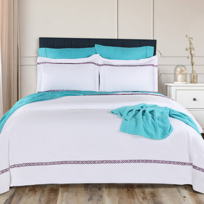 1000 Thread Count Egyptian Cotton Embroidered Duvet Cover Set - White/Plum