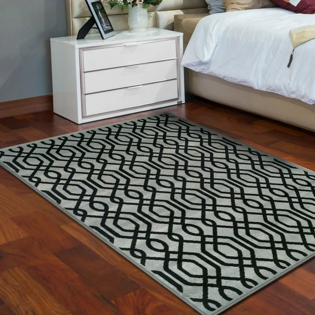 Gryffon Geometric Lattice Area Rug - Black