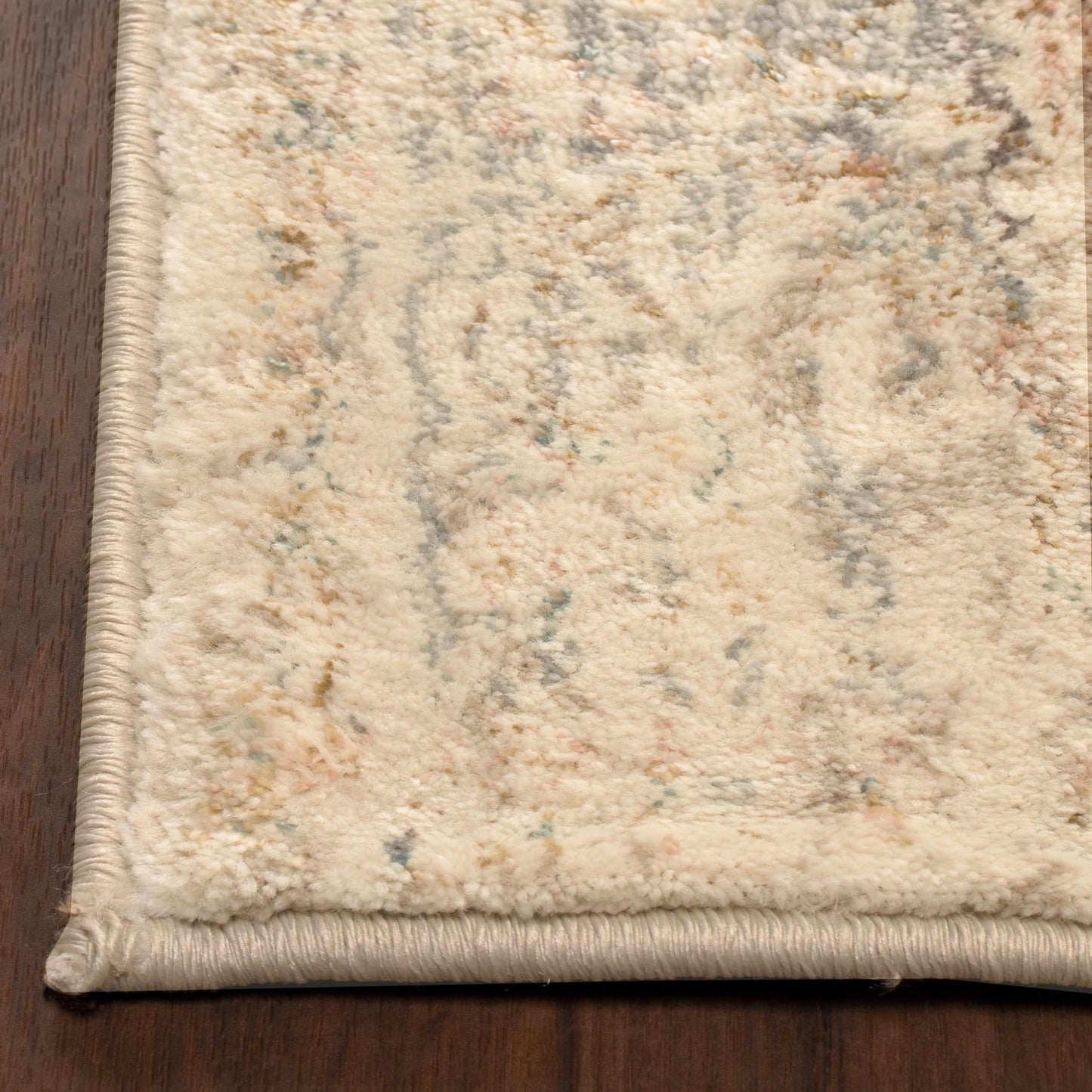  Chistan Iridescent Distressed Look Area Rug