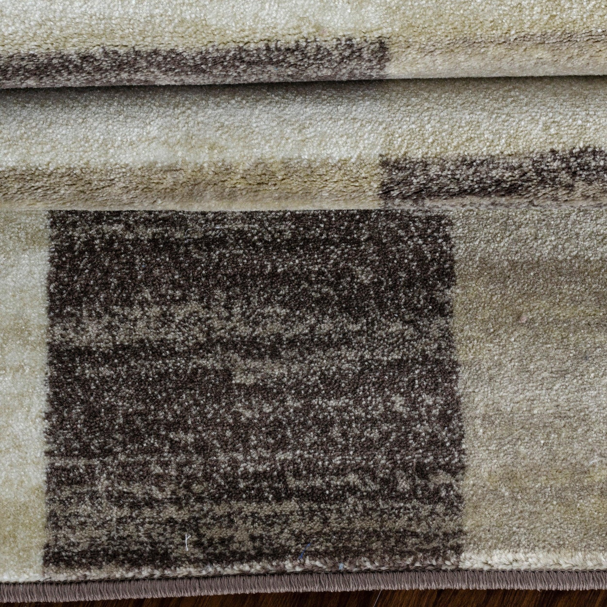 Superior Rockaway Geometric Checkered Rivulet Transitional Area Rug -  Beige