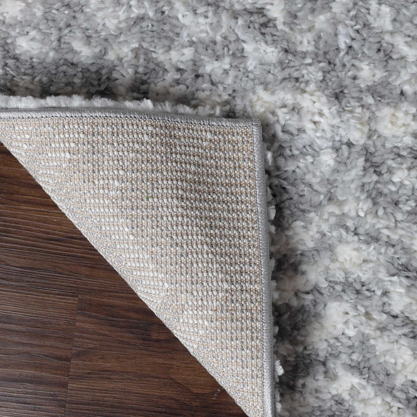  Superior Boho Geometric Indoor Plush Shag Area Rug - Cream-Grey