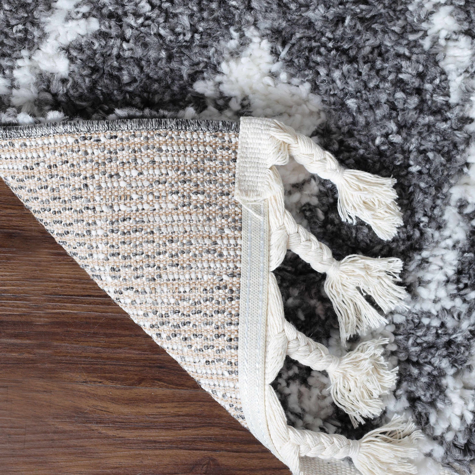 Superior Boho Tribal Geometric Indoor Shag Area Rug with Tassels - Cream-Black