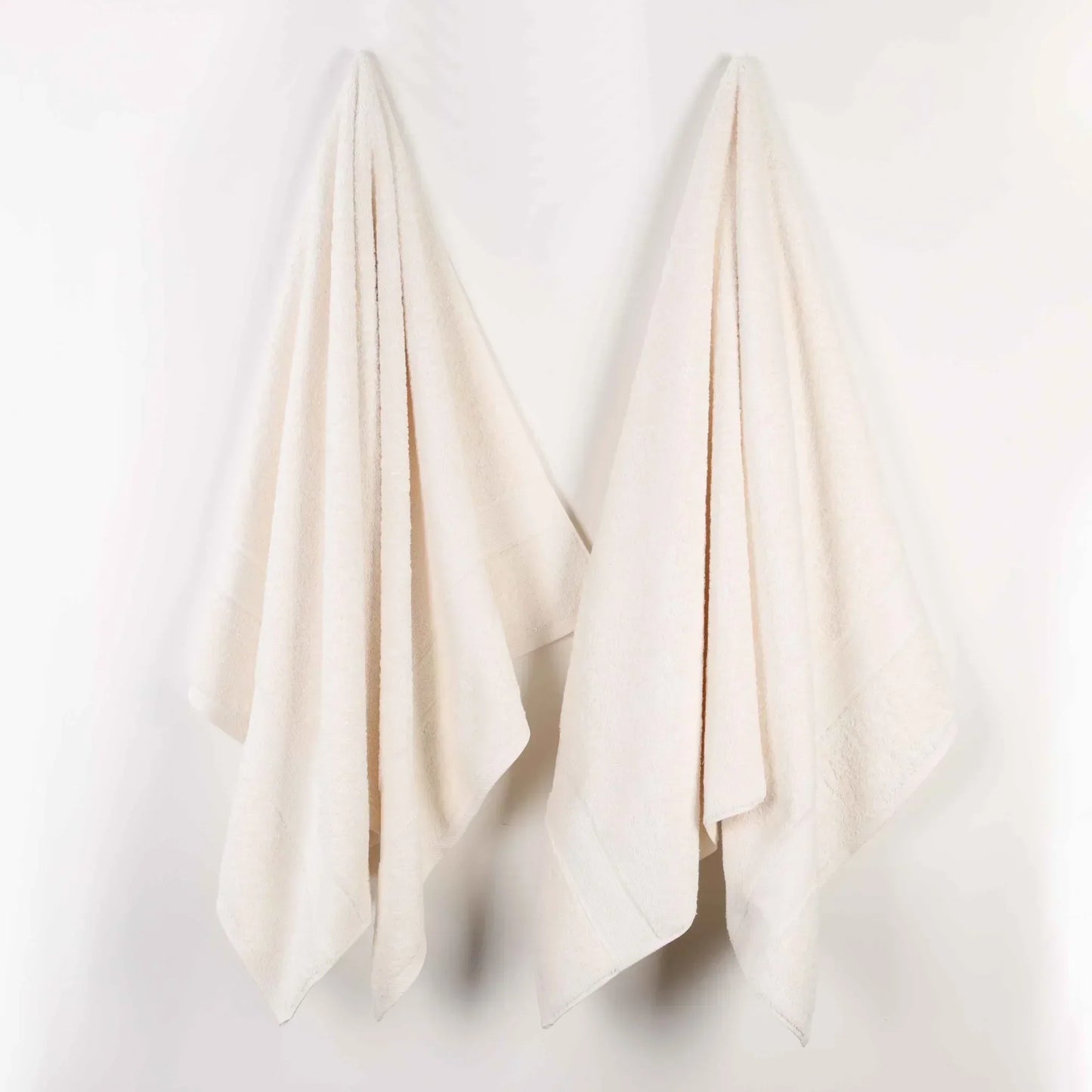 Organic Solid  650 GSM 2 Pieces Bath Sheet Set