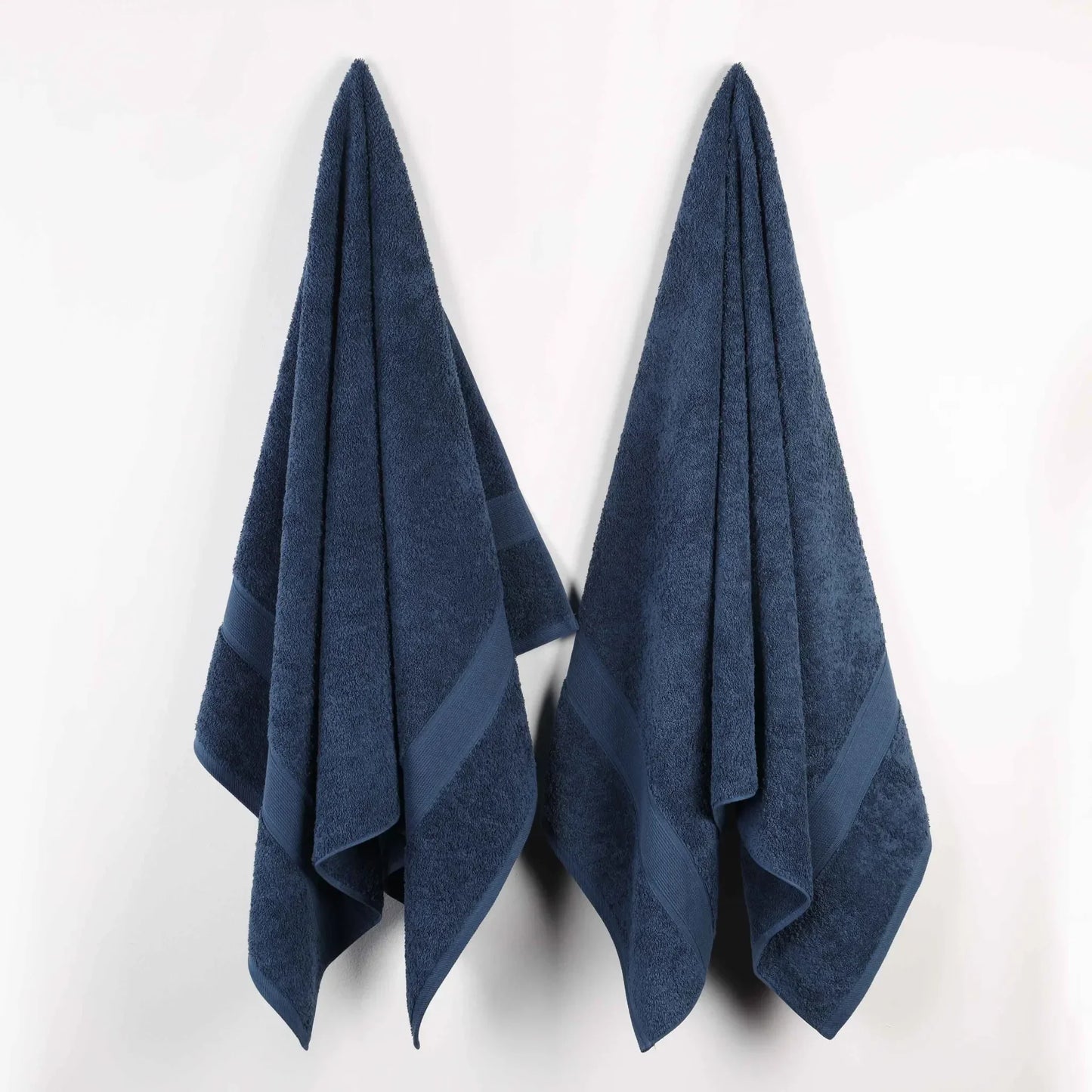 Organic Solid  650 GSM 2 Pieces Bath Sheet Set