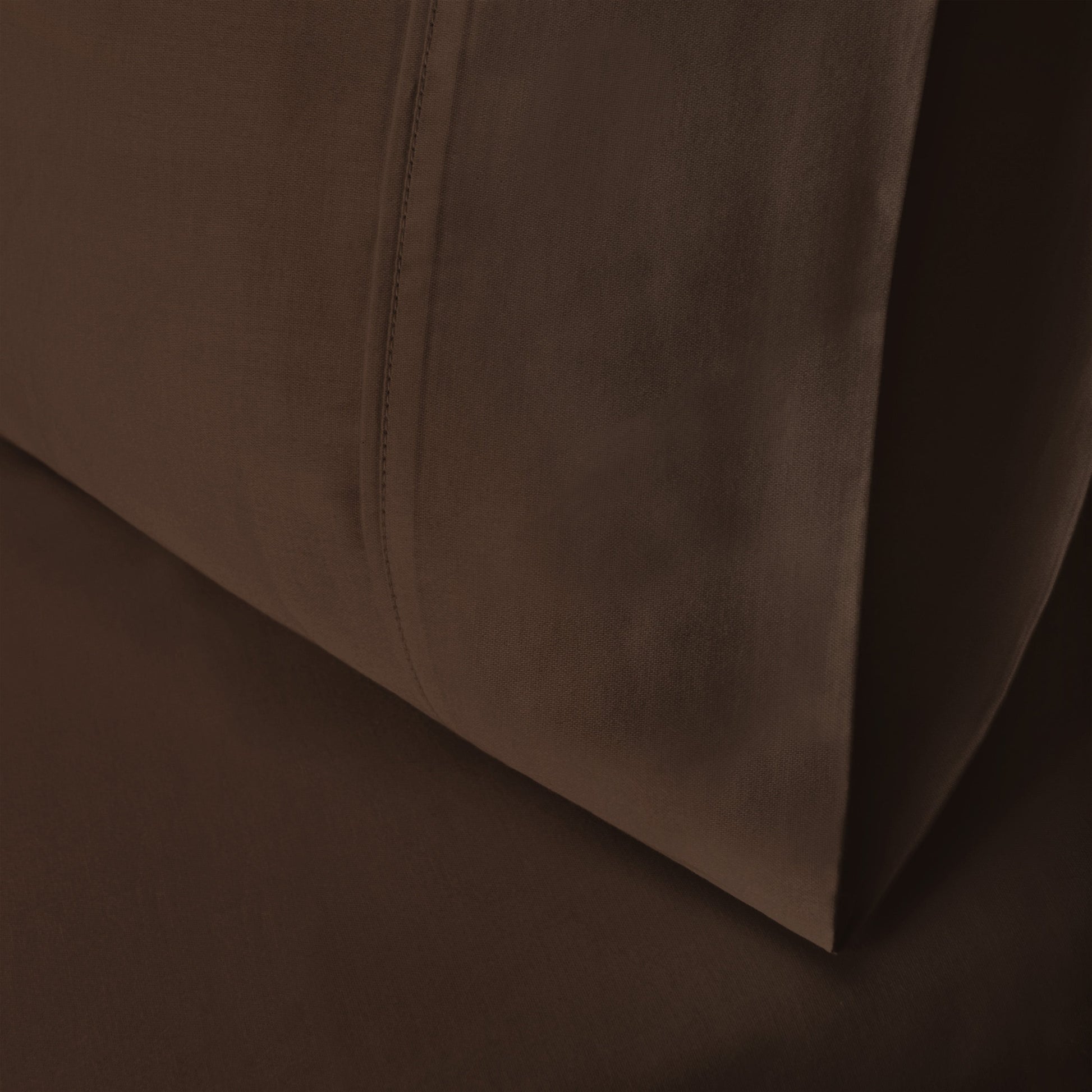 Superior Egyptian Cotton 300 Thread Count Solid Pillowcase Set - Mocha