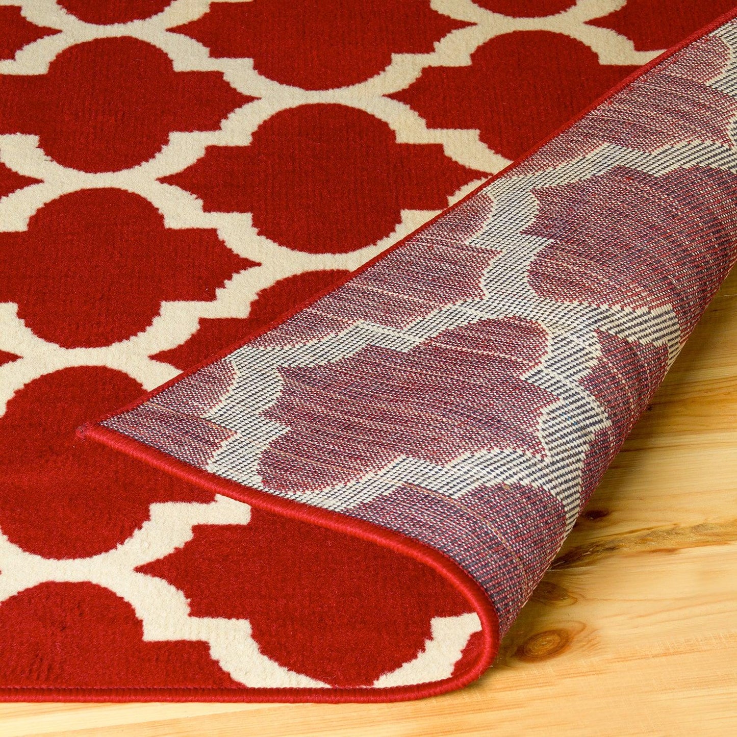  Superior Modern Quatrefoil Geometric Lattice Indoor Area Rug - Red