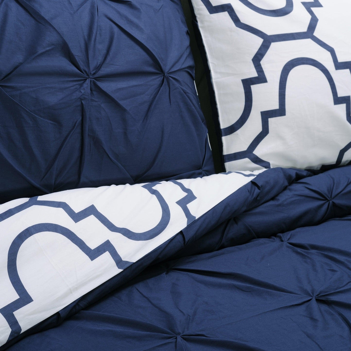 Superior Cotton Modern Geometric Valencia  Set with Button Closure - Blue