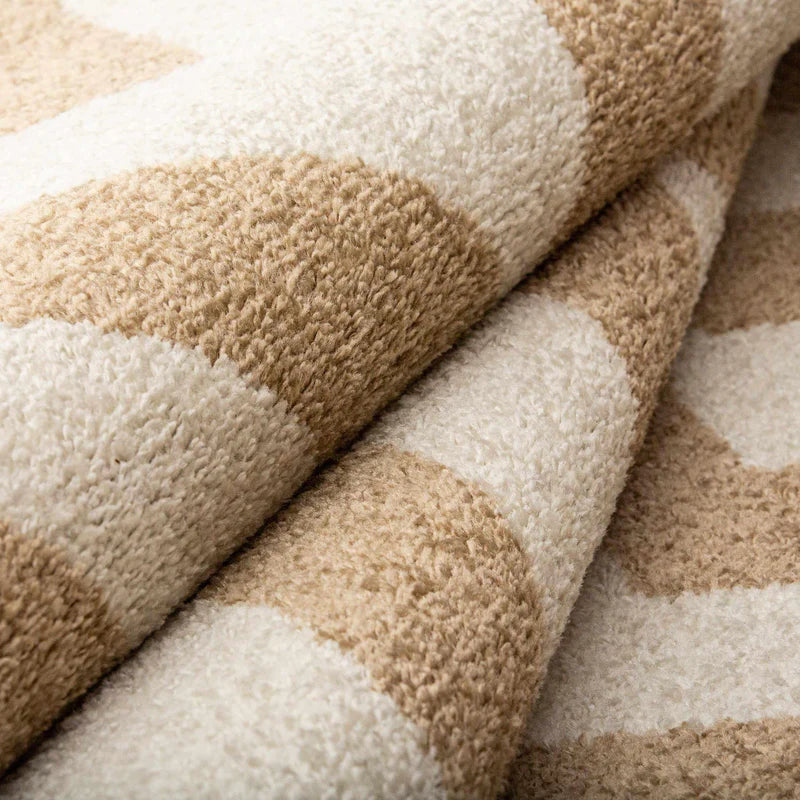 Saxton Geometric Contemporary Area Rug - Ivory