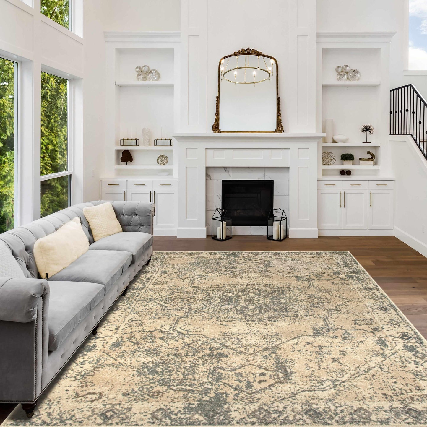  Amaris Vintage Oriental Distressed Medallion Indoor Area Rug 