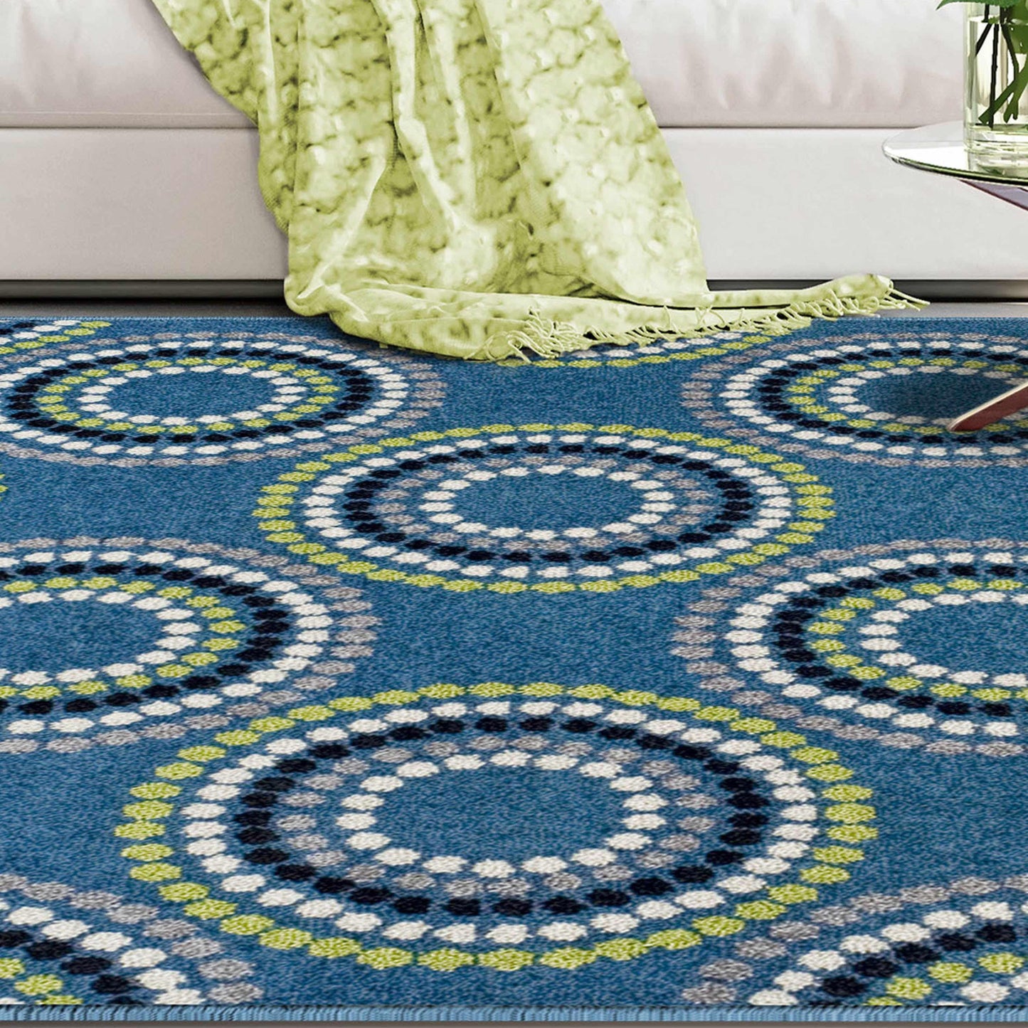 Superior Burgess Modern Geometric Circles Indoor Area Rug - Blue
