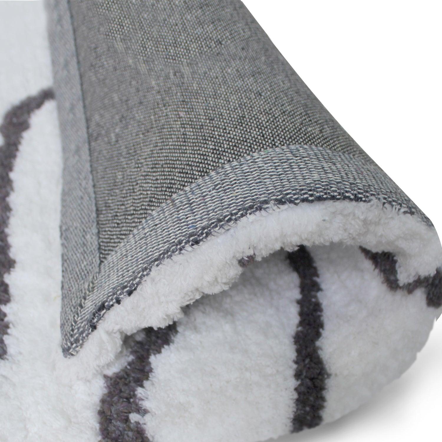  Superior Hand-Tufted Trellis Shag Area Rug - White/Grey