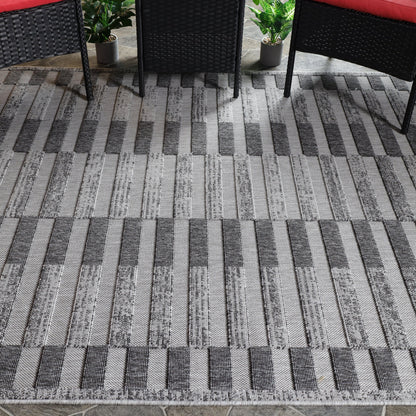Superior Grayson Geometric Striped Modern Indoor/Outdoor Area Rug - Grey