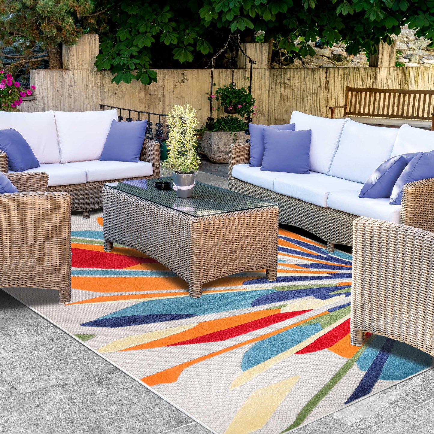 Superior Leander Modern Geometric Abstract Indoor/Outdoor Area Rug or Runner Rug 