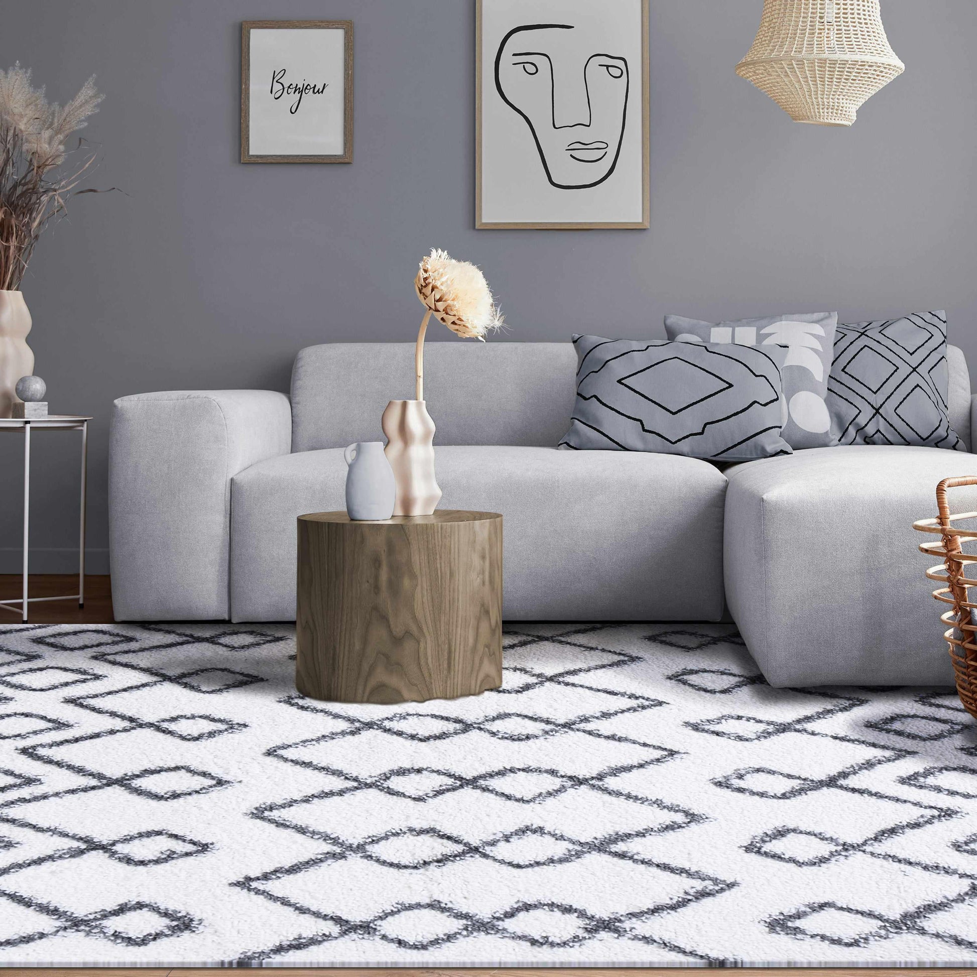  Superior Boho Geometric Diamonds Indoor Plush Shag Area Rug - Black-Cream