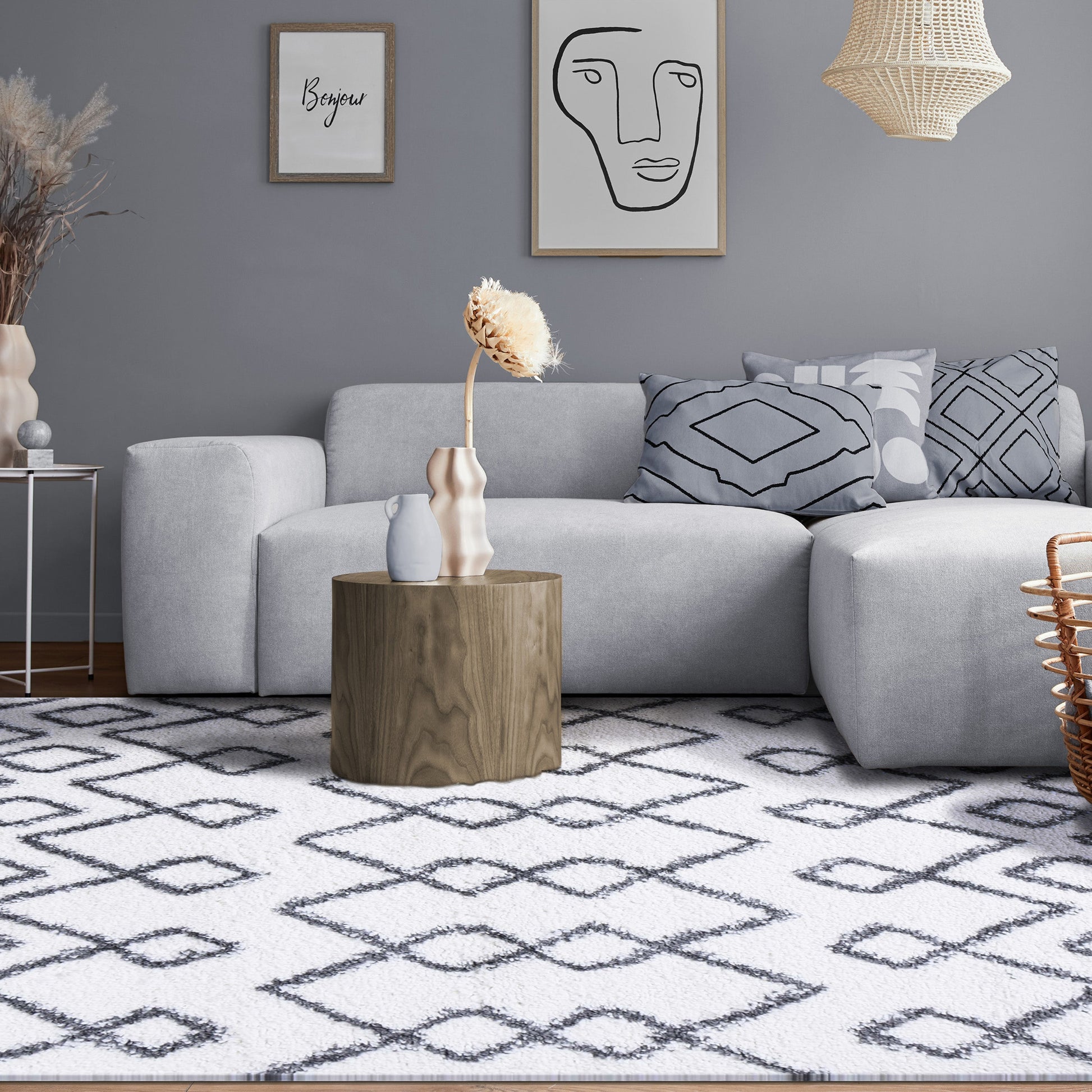 Superior Boho Geometric Diamonds Indoor Plush Shag Area Rug - Black-Cream