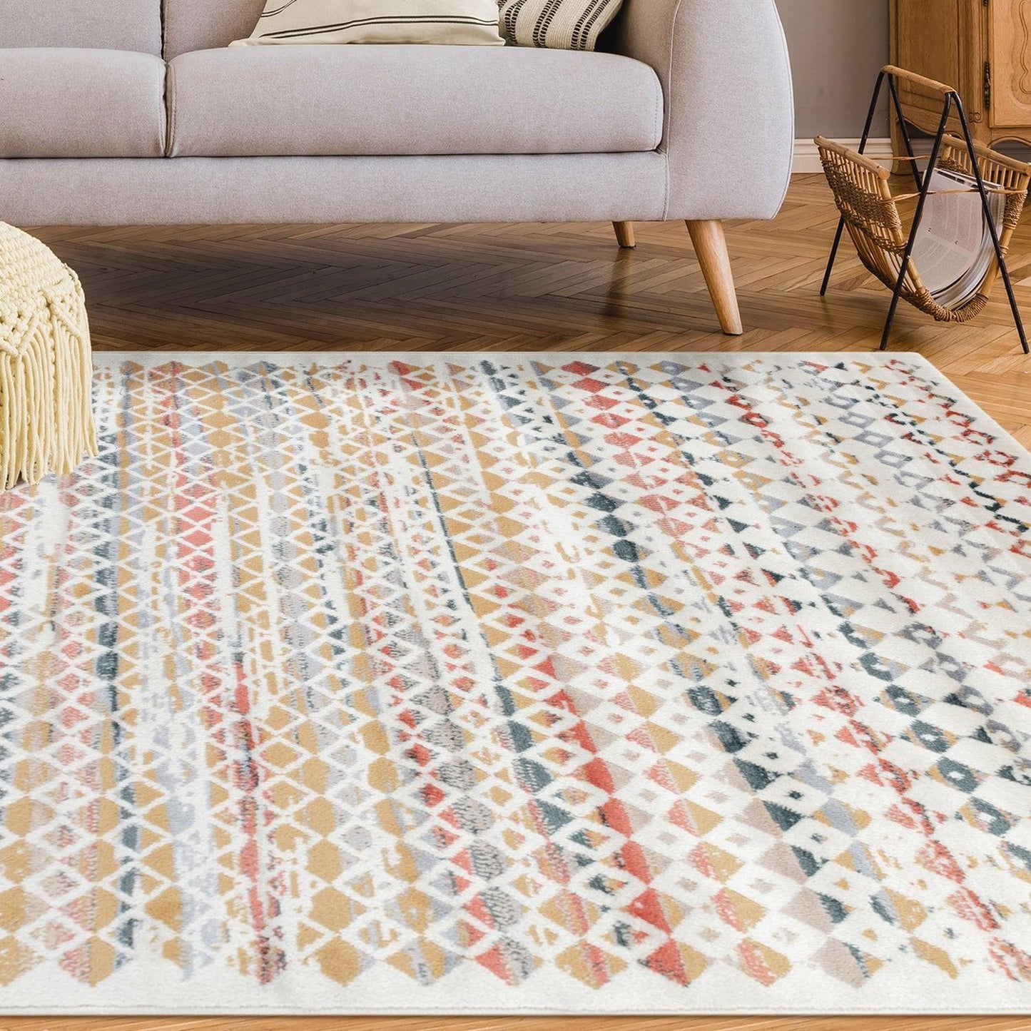 Superior Numair Abstract Geometric Diamonds Indoor Area Rug