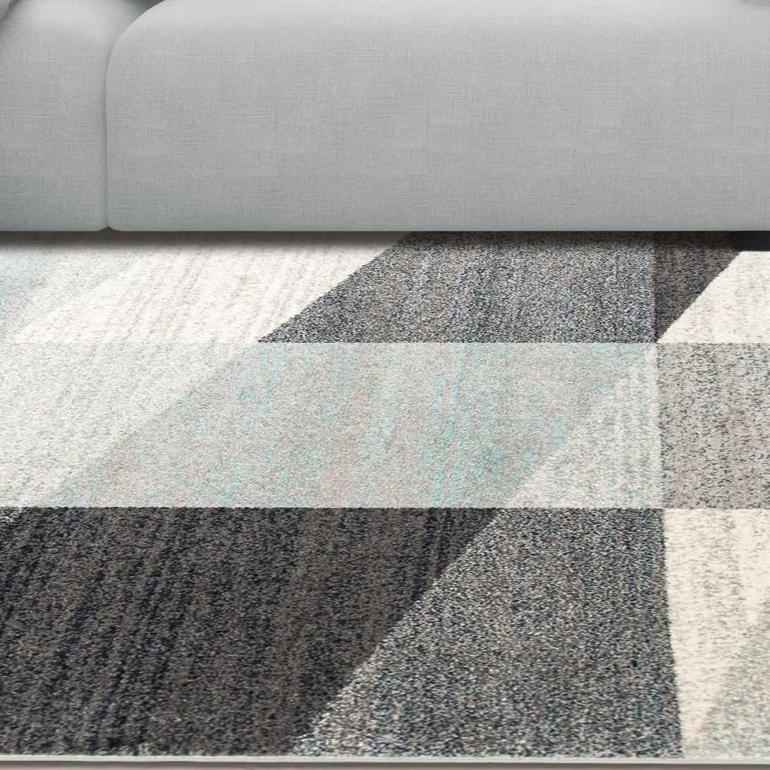 Superior Saina Transitional Abstract Diamonds Indoor Area Rug 