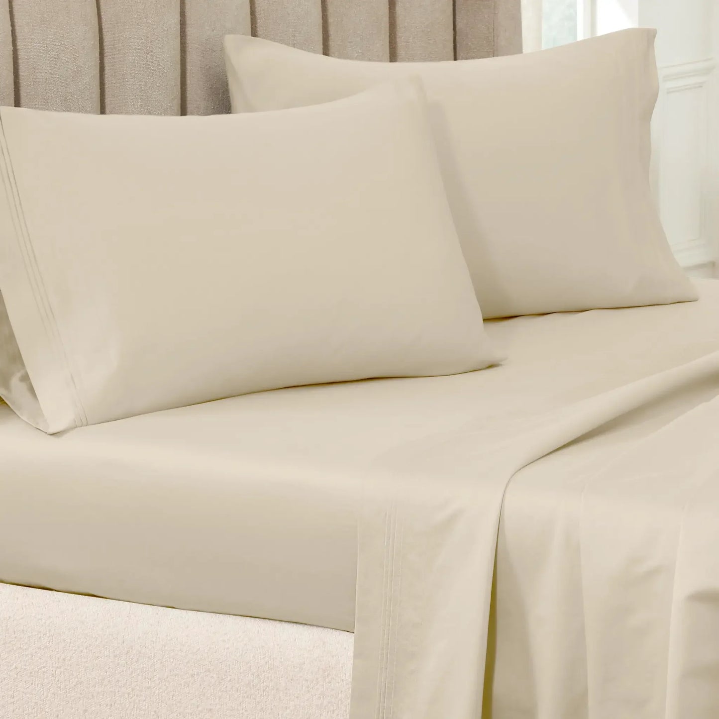 Premium 650 Thread Count Egyptian Cotton Solid Pillowcase Set