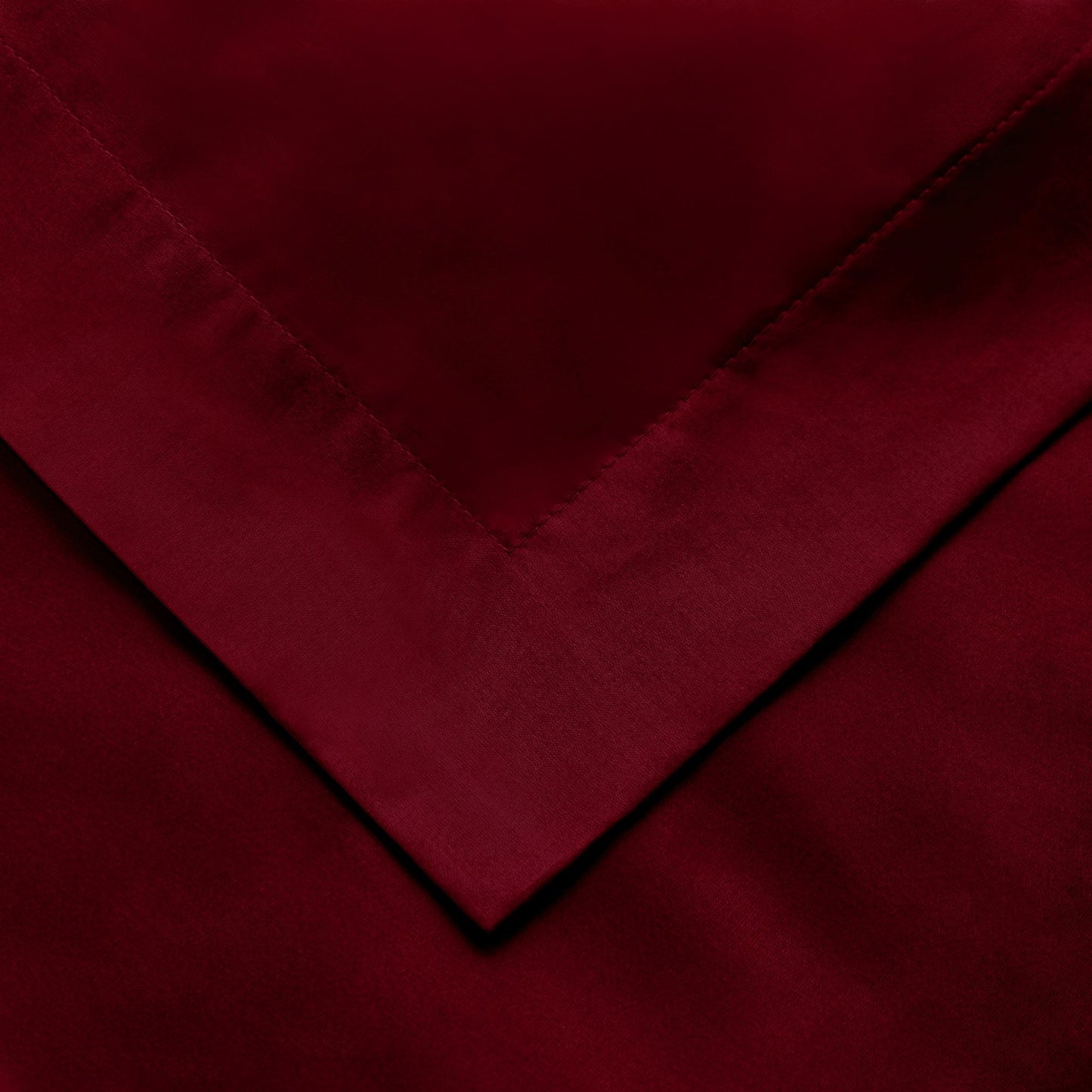 Superior Premium 650 Thread Count Egyptian Cotton Solid Duvet Cover Set - Burgundy