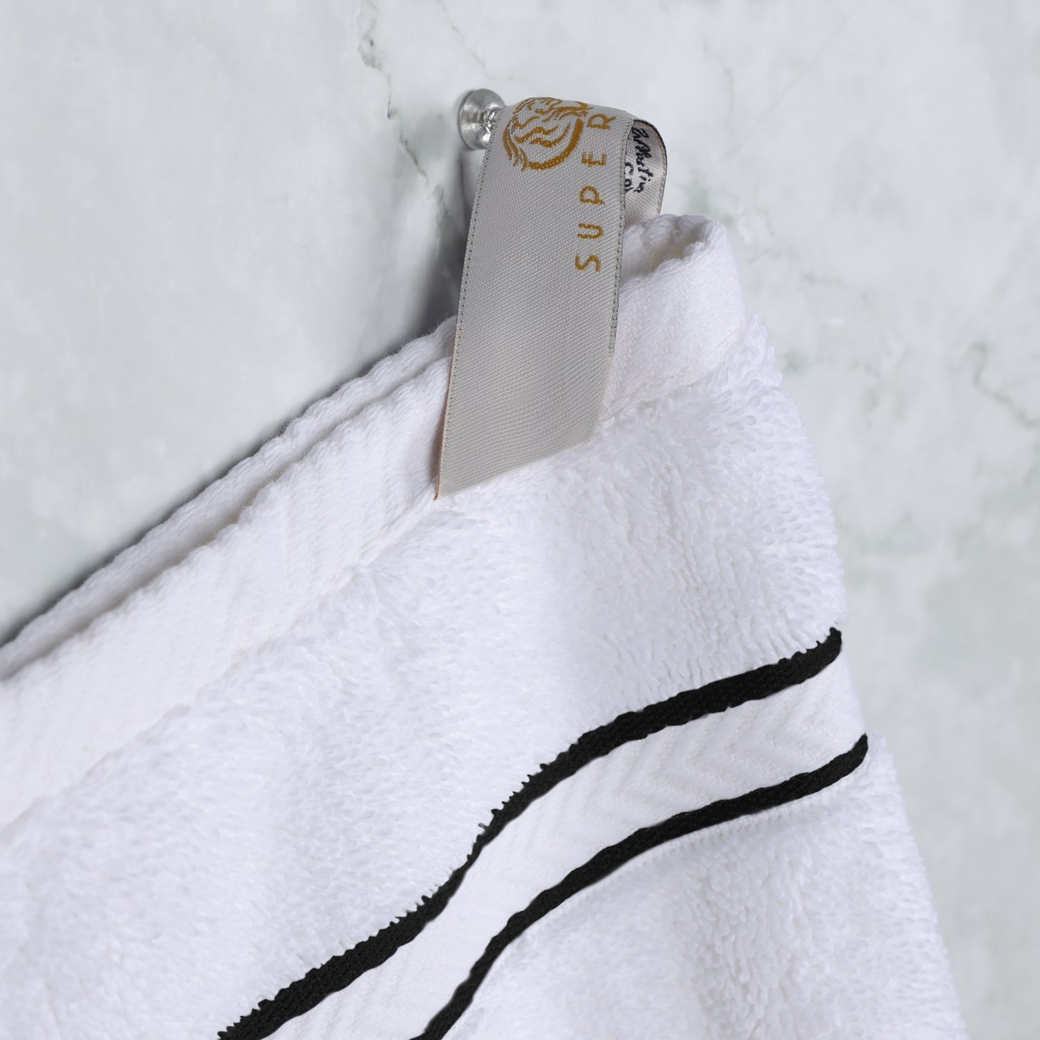 Ultra-Plush Turkish Cotton Hotel Collection Super Absorbent Solid Luxury Bathroom Set - Black