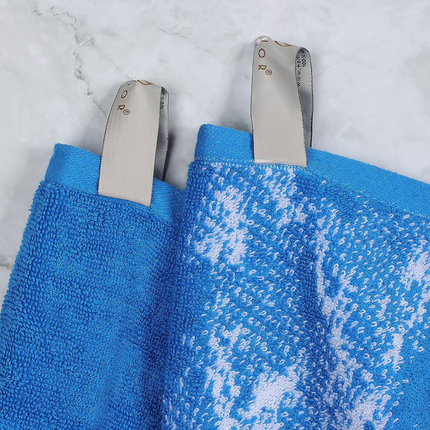 Superior Cotton Medium Weight Marble Solid Jacquard Border Bath Towels (Set of 4) - Blue