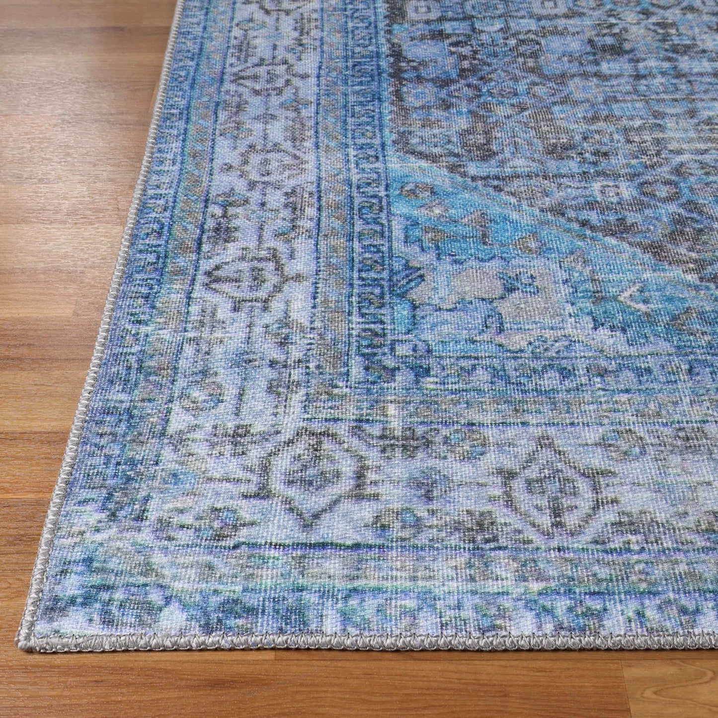Traditional Oriental Medallion Power-Loomed Indoor Area Rug - Azure