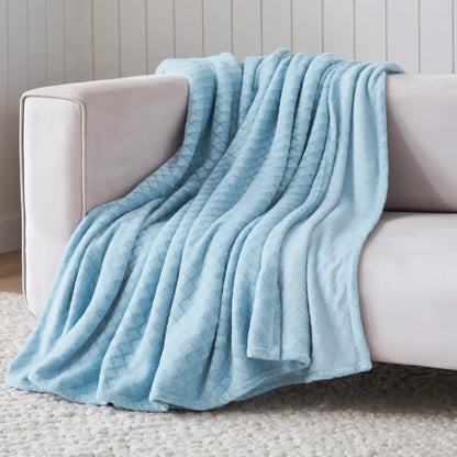 Alaska Diamond Fleece Plush Ultra-Soft Fluffy Blanket