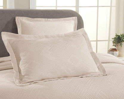 Cotton Jacquard Matelassé Scalloped Geometric Fret Bedspread Set - Bisque