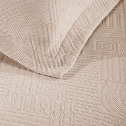 Cotton Jacquard Matelassé Scalloped Geometric Fret Bedspread Set - Bisque