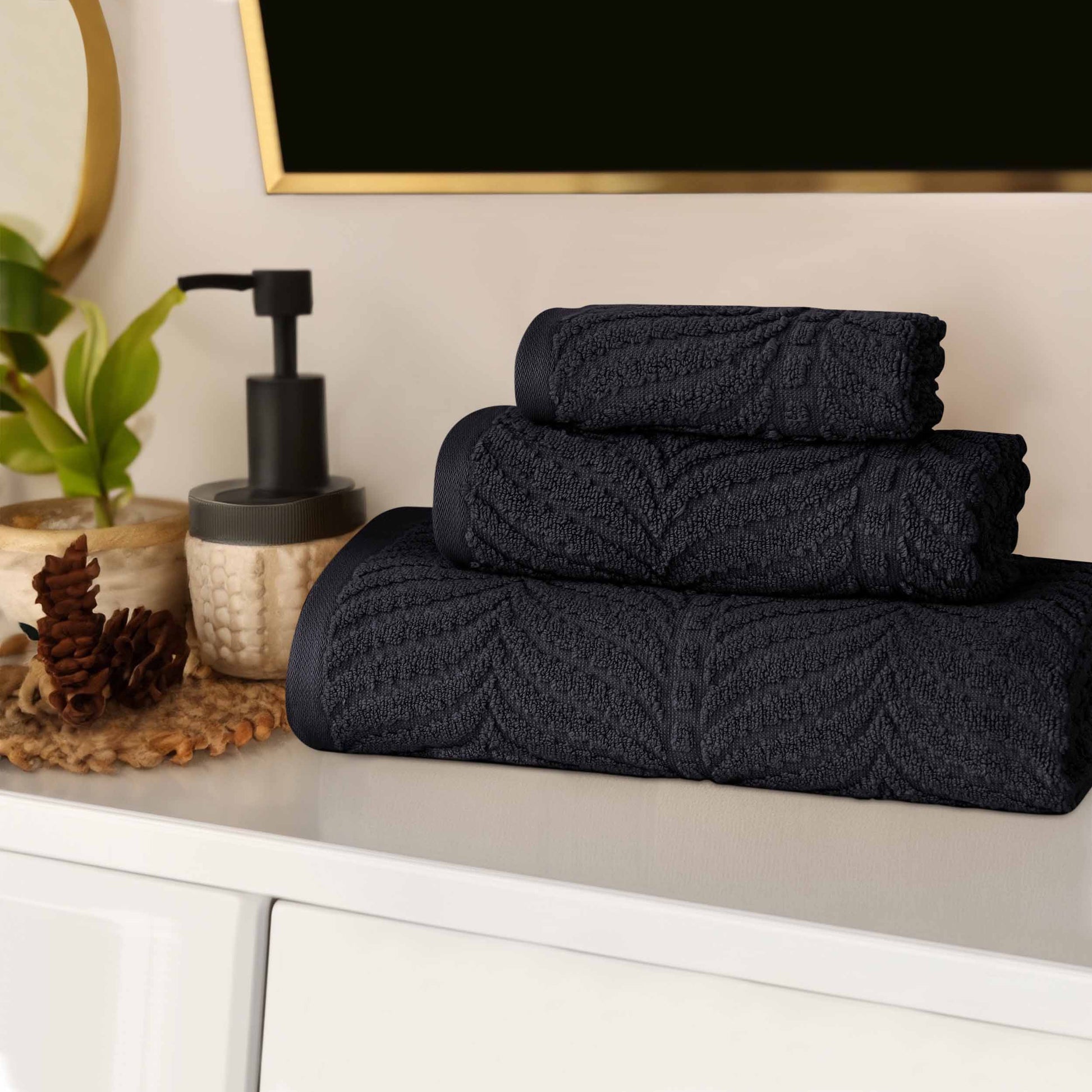 Chevron Zero Twist Jaquard Cotton 3 Piece Bathroom Towel Set - Black