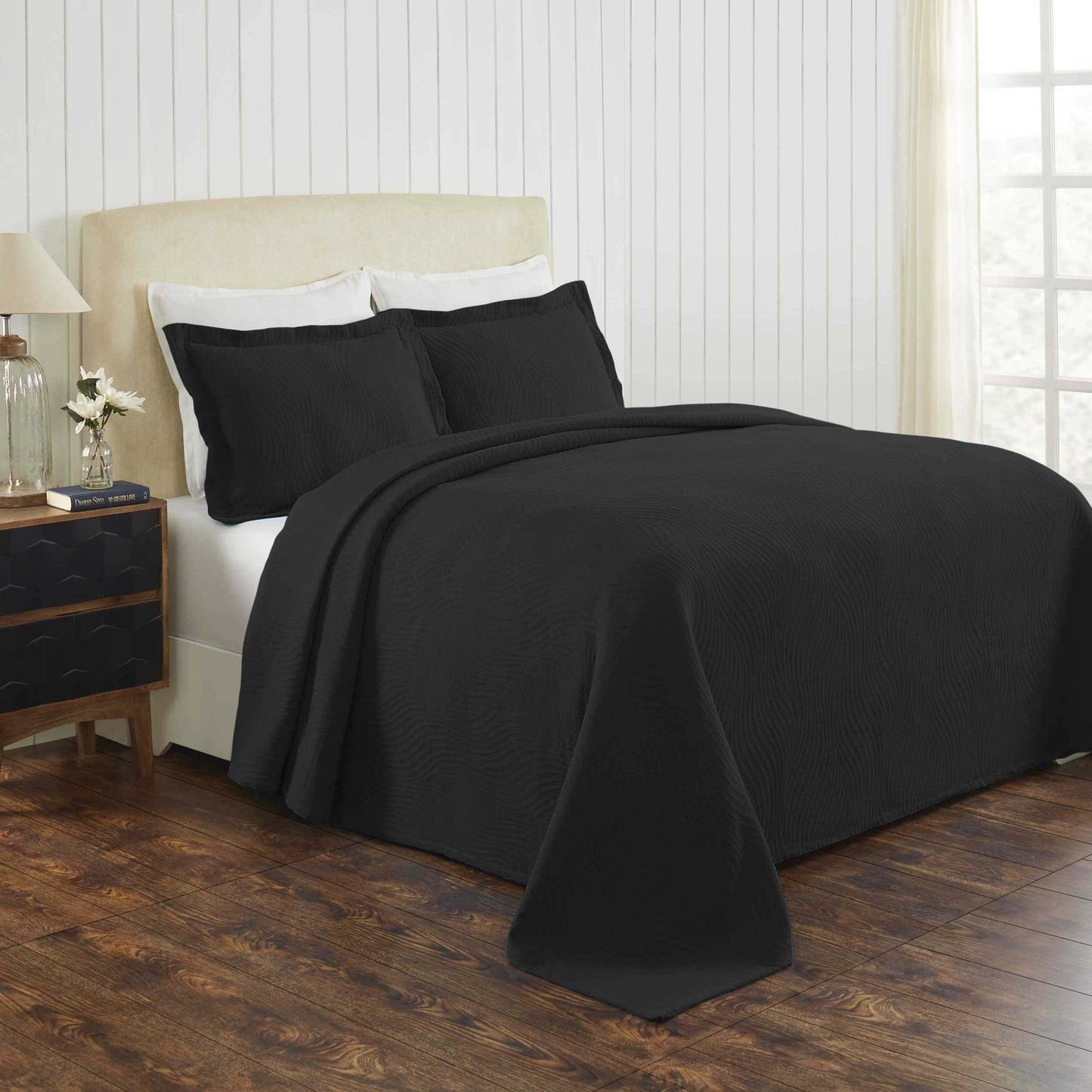 Cascade Cotton Jacquard Matelassé 3-Piece Bedspread Set - Black