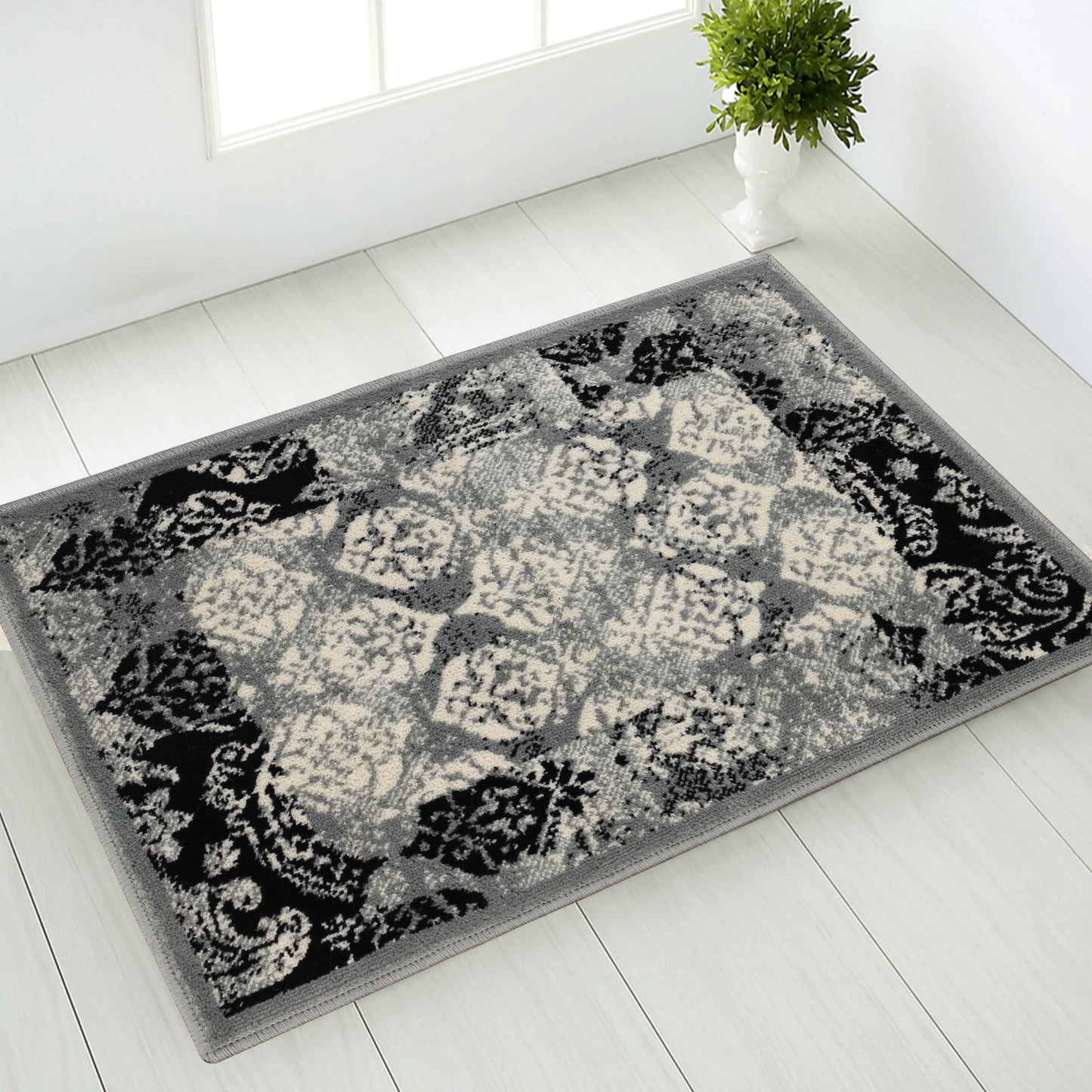 Mystique Distressed Damask Contemporary Area Rug - Black