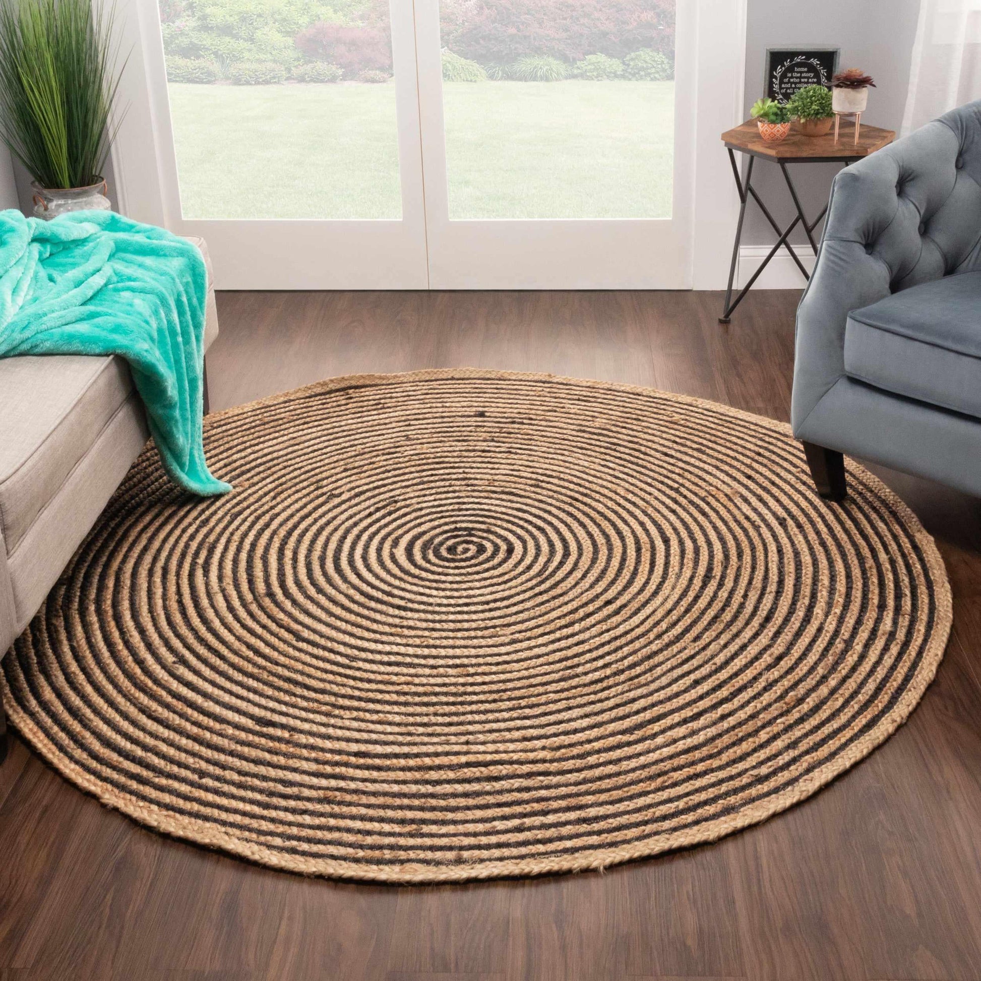  Superior Braided Round Jute Indoor Area Rug - Black