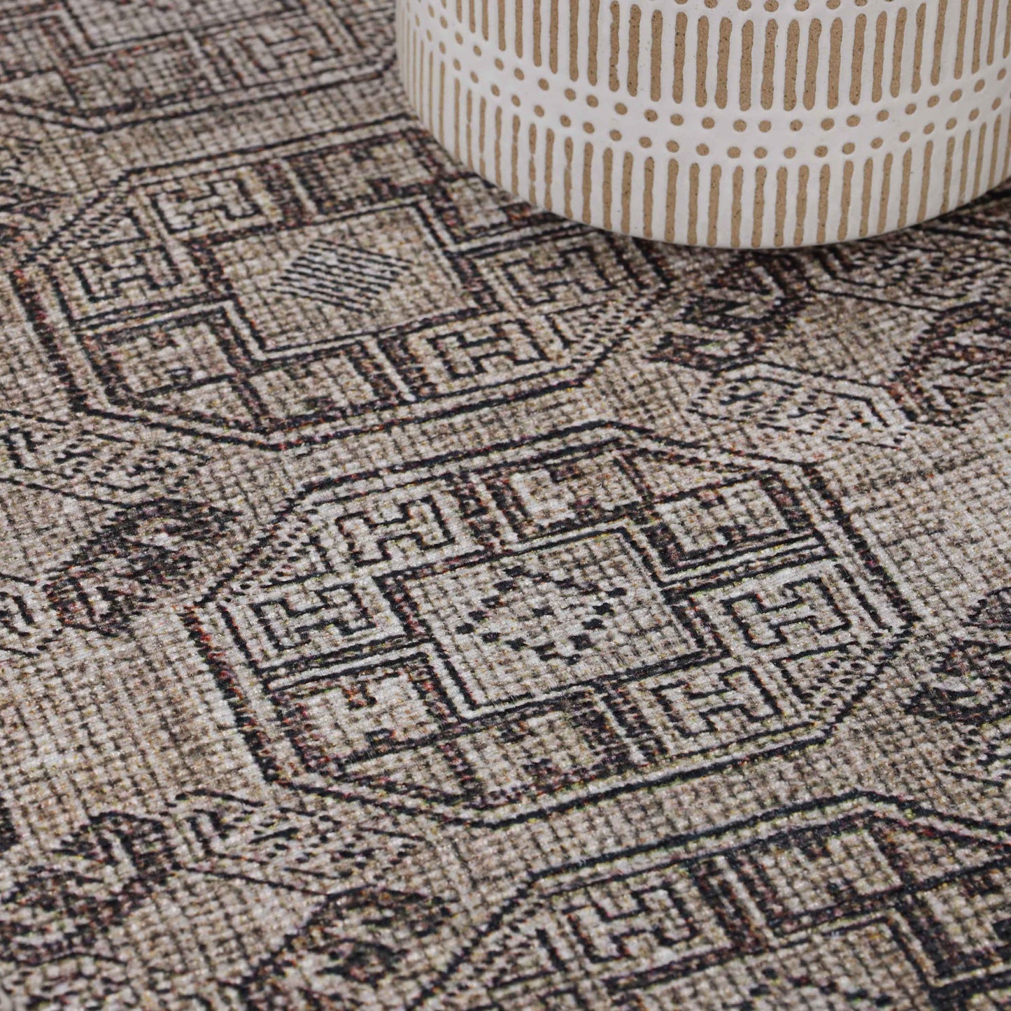 Vintage Oriental Geometric Power-Loomed Indoor Area Rug - Brown