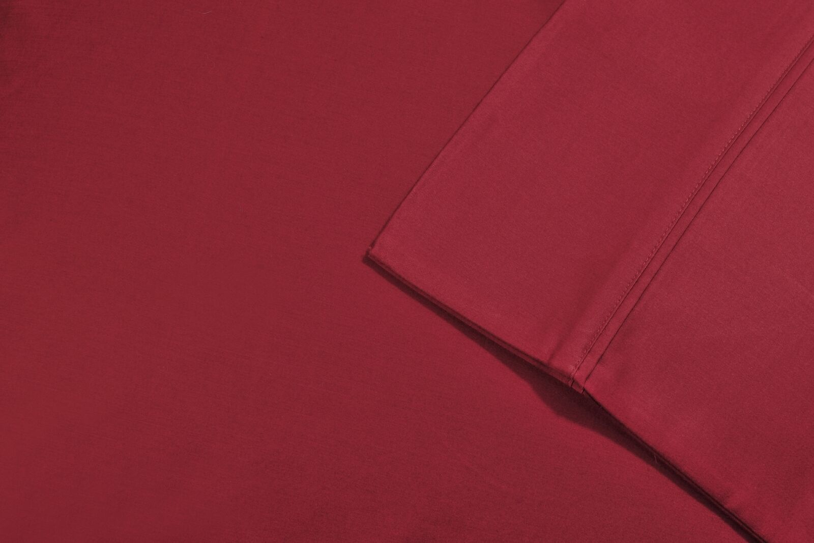 Superior Egyptian Cotton 700 Thread Count 2 Piece Pillowcase Set - Burgundy