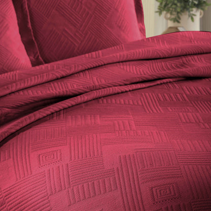 Cotton Jacquard Matelassé Scalloped Geometric Fret Bedspread Set - Burgundy