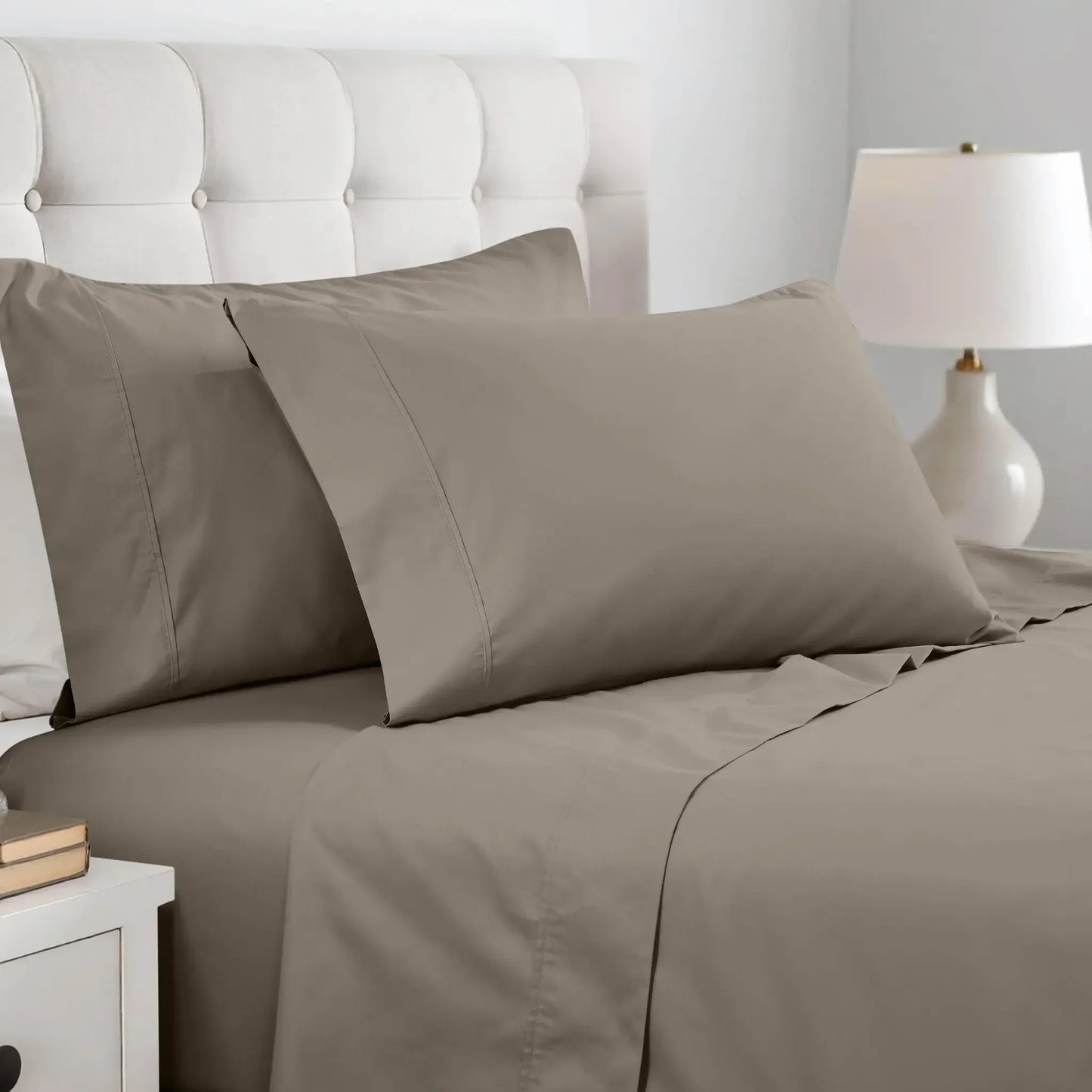 600 Thread Count Cotton Blend Solid Pillowcase Set