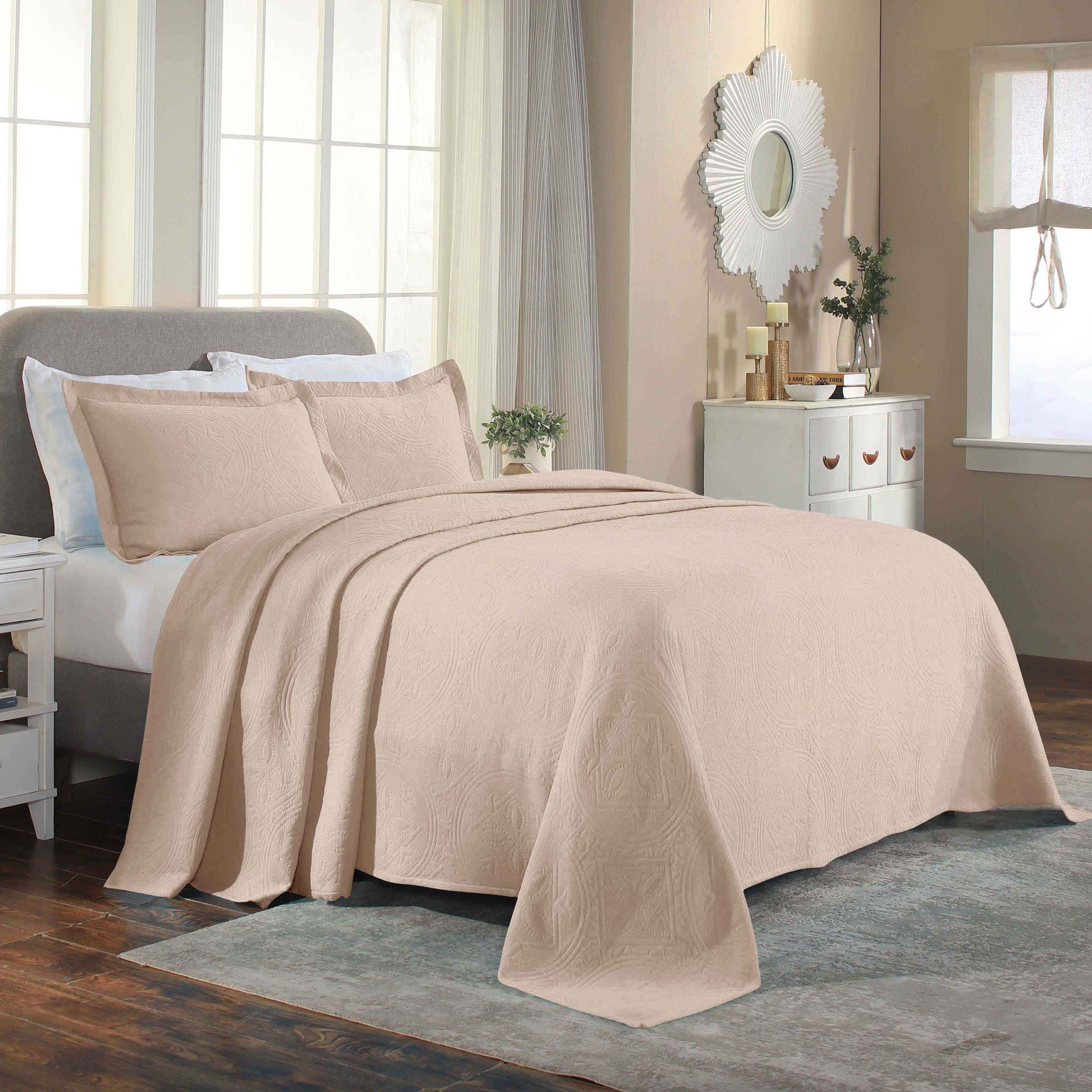 Celtic Circle Cotton Jacquard Matelasse Bedspread Set - Bisque