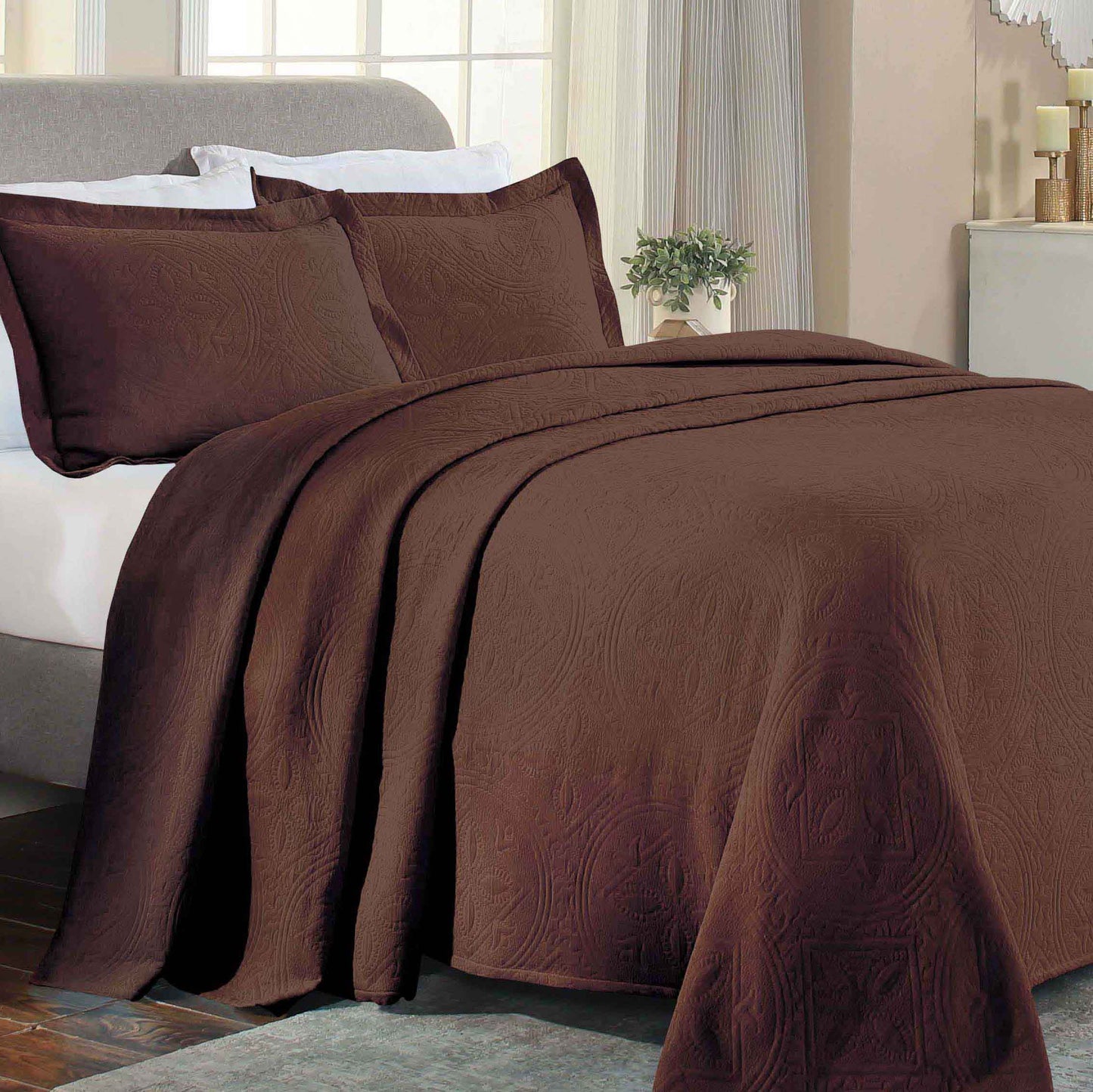 Celtic Circle Cotton Jacquard Matelasse Bedspread Set - Cappucino