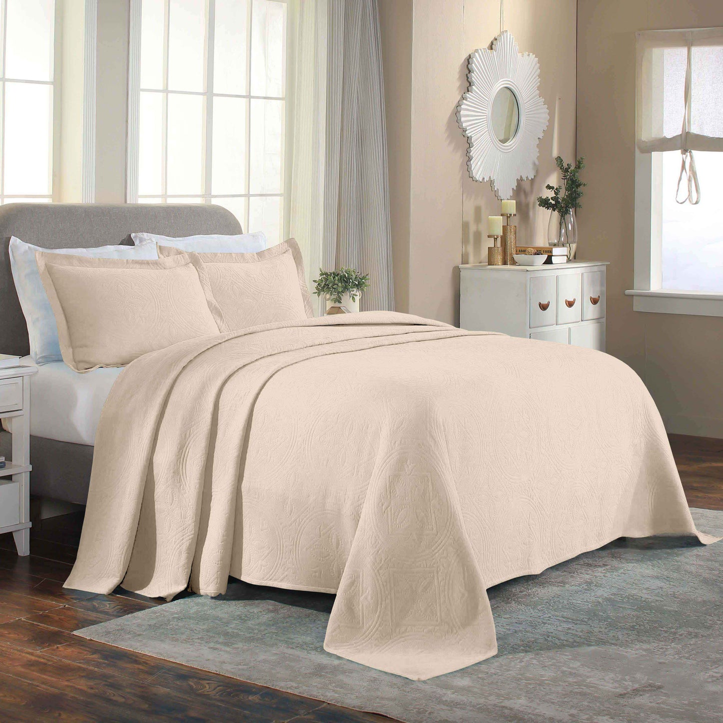 Celtic Circle Cotton Jacquard Matelasse Bedspread Set - Ivory