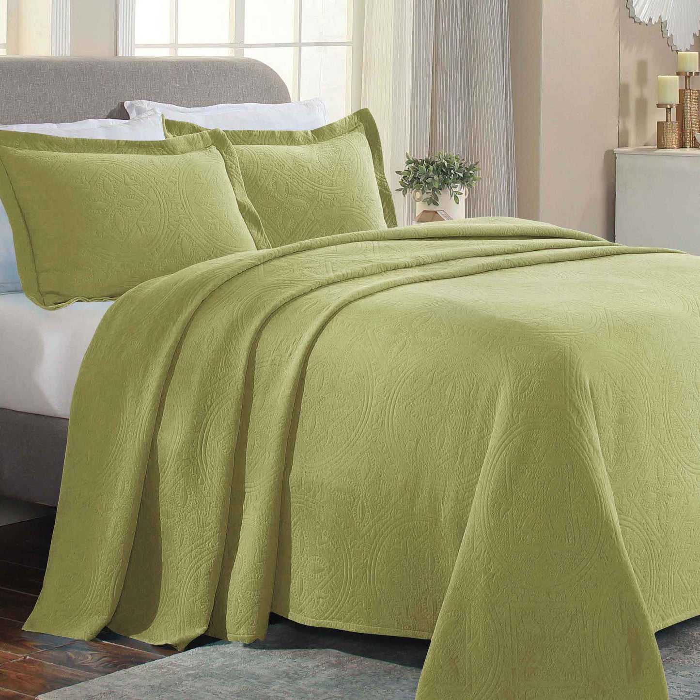 Celtic Circle Cotton Jacquard Matelasse Bedspread Set - SweetPea