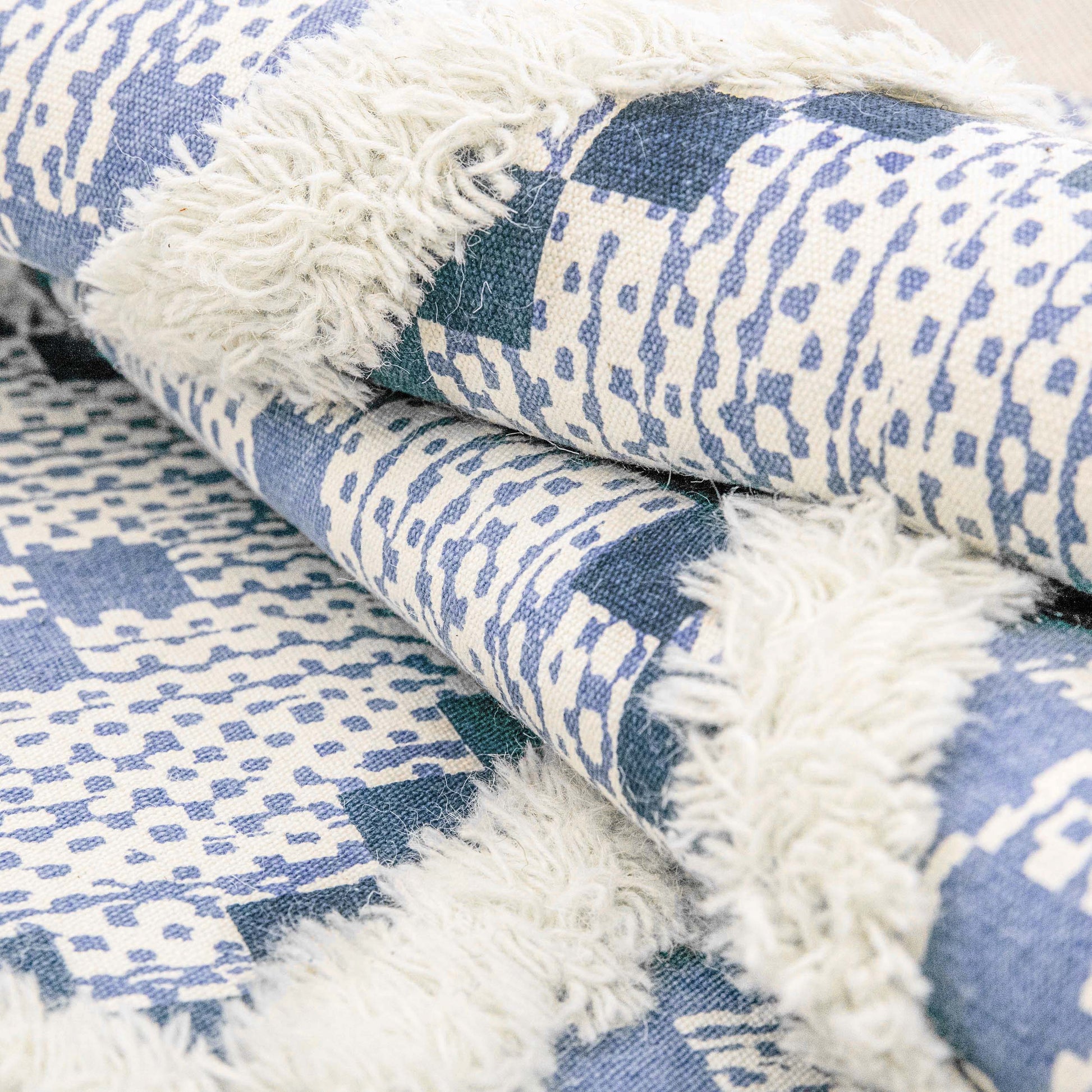 Geometric Wool Cotton Blend Latex Backing Indoor Area Rug - Cerulean/DarkDenim